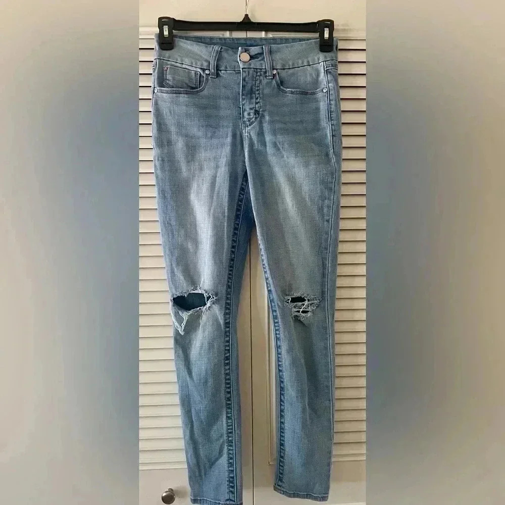 SEVEN 7 Jeans Women’s Blue WEEKEND SLIM FIT JEAN size 4 Light Wash High Rise